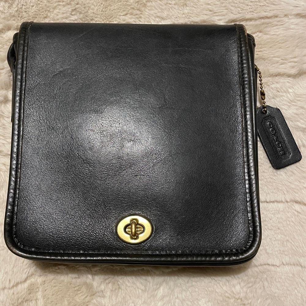 Coach Vintage Compact Pouch in Black